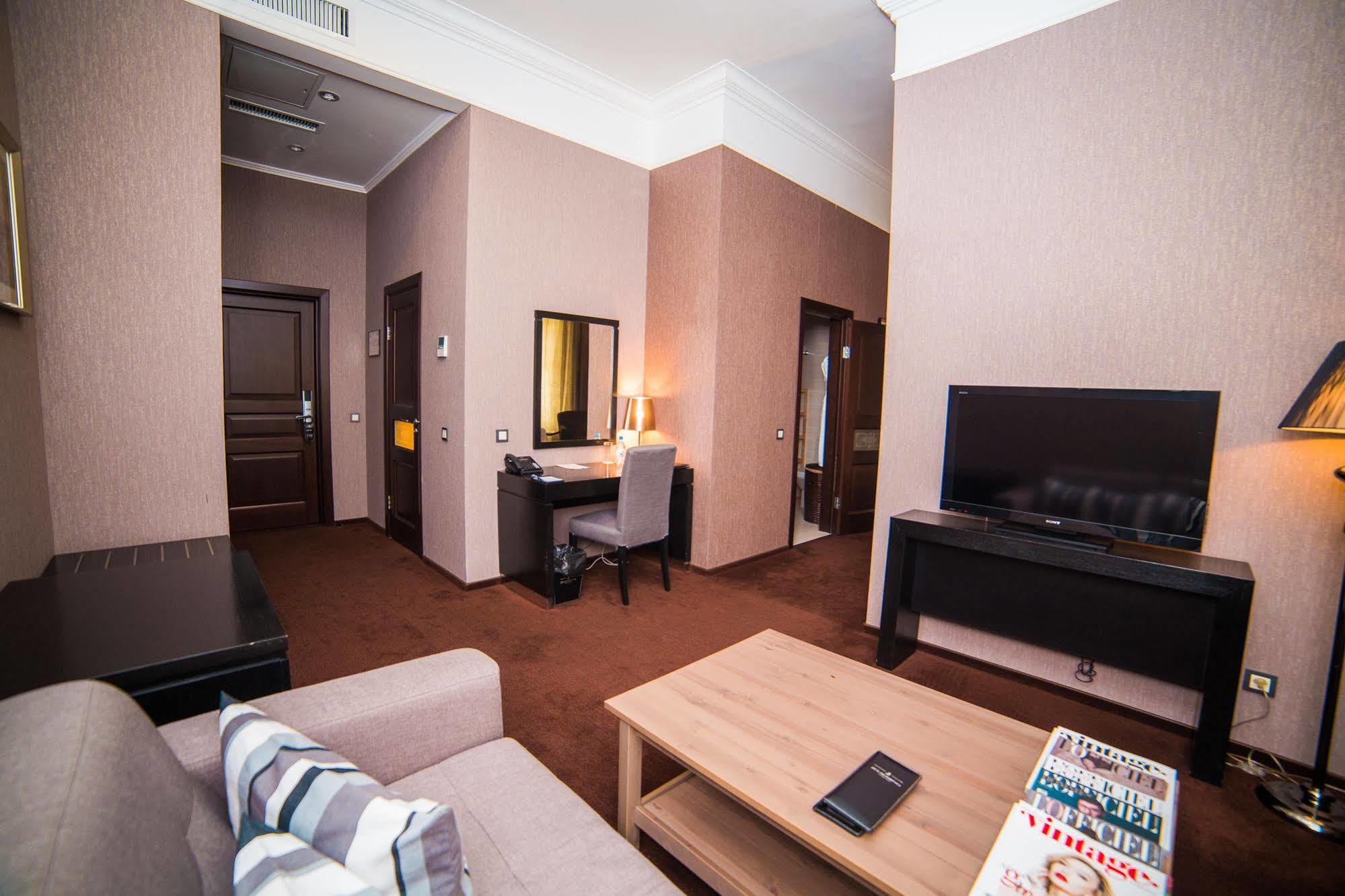 Jelsomino Boutique Hotel Astana Zewnętrze zdjęcie